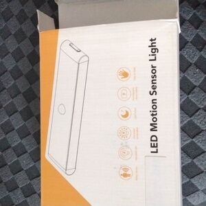 LED motion sensor lights